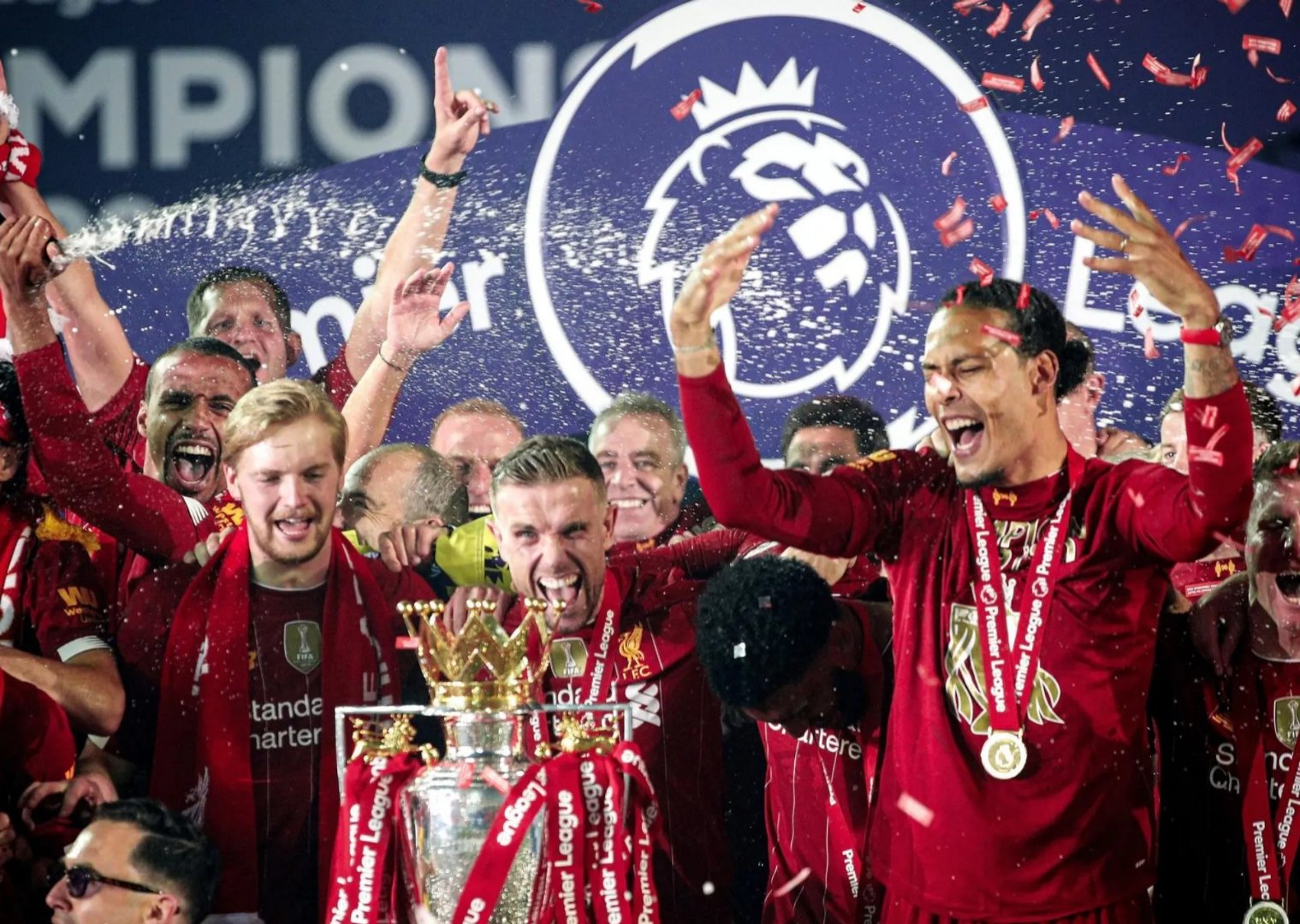 华体会体育-利物浦绝杀曼联,C罗补时绝平德甲 第2张 华体会体育-利物浦绝杀曼联,C罗补时绝平德甲 第2张