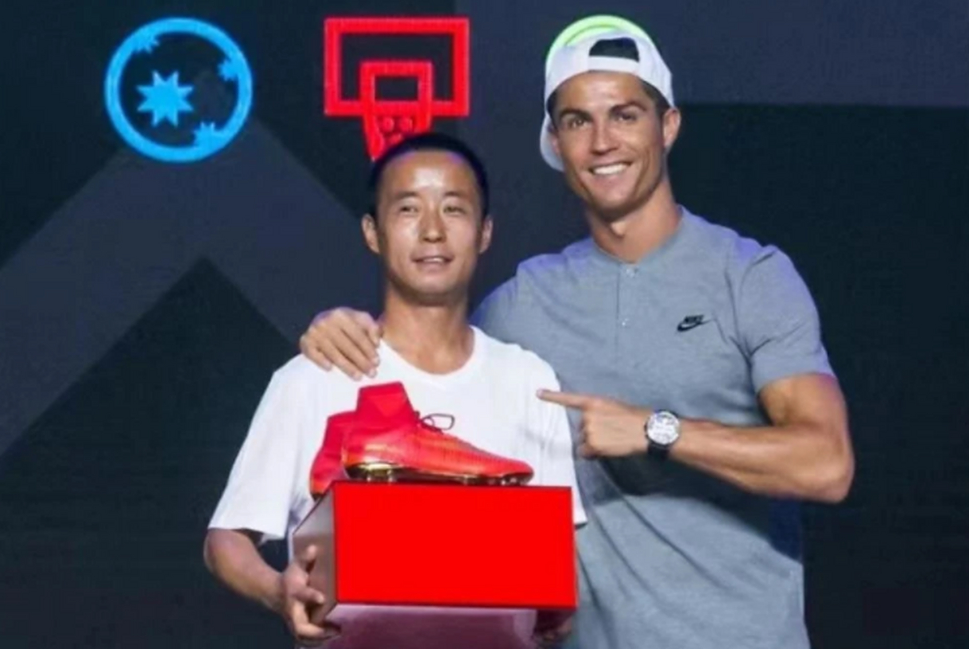 华体会官网-莱比锡战平里昂,C罗乌龙送礼世界杯的简单介绍 第1张 华体会官网-莱比锡战平里昂,C罗乌龙送礼世界杯的简单介绍 第1张