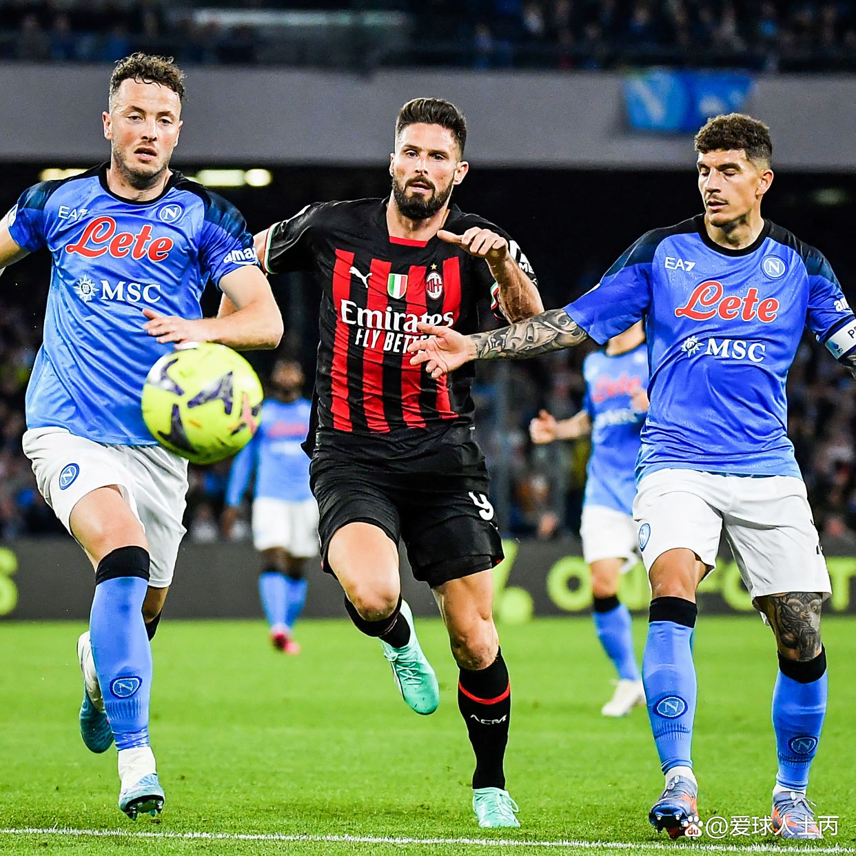 华体会下载-AC米兰力克尤文，莱万梅开二度意甲的简单介绍  第1张