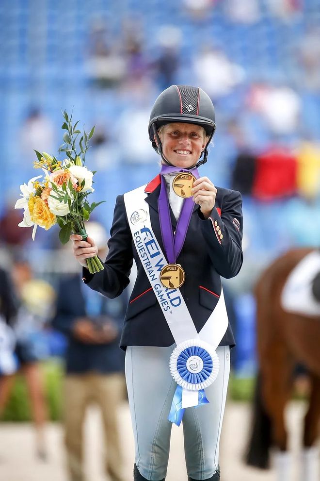 华体会下载-越南运动员在马术比赛中获得银牌 第1张 华体会下载-越南运动员在马术比赛中获得银牌 第1张