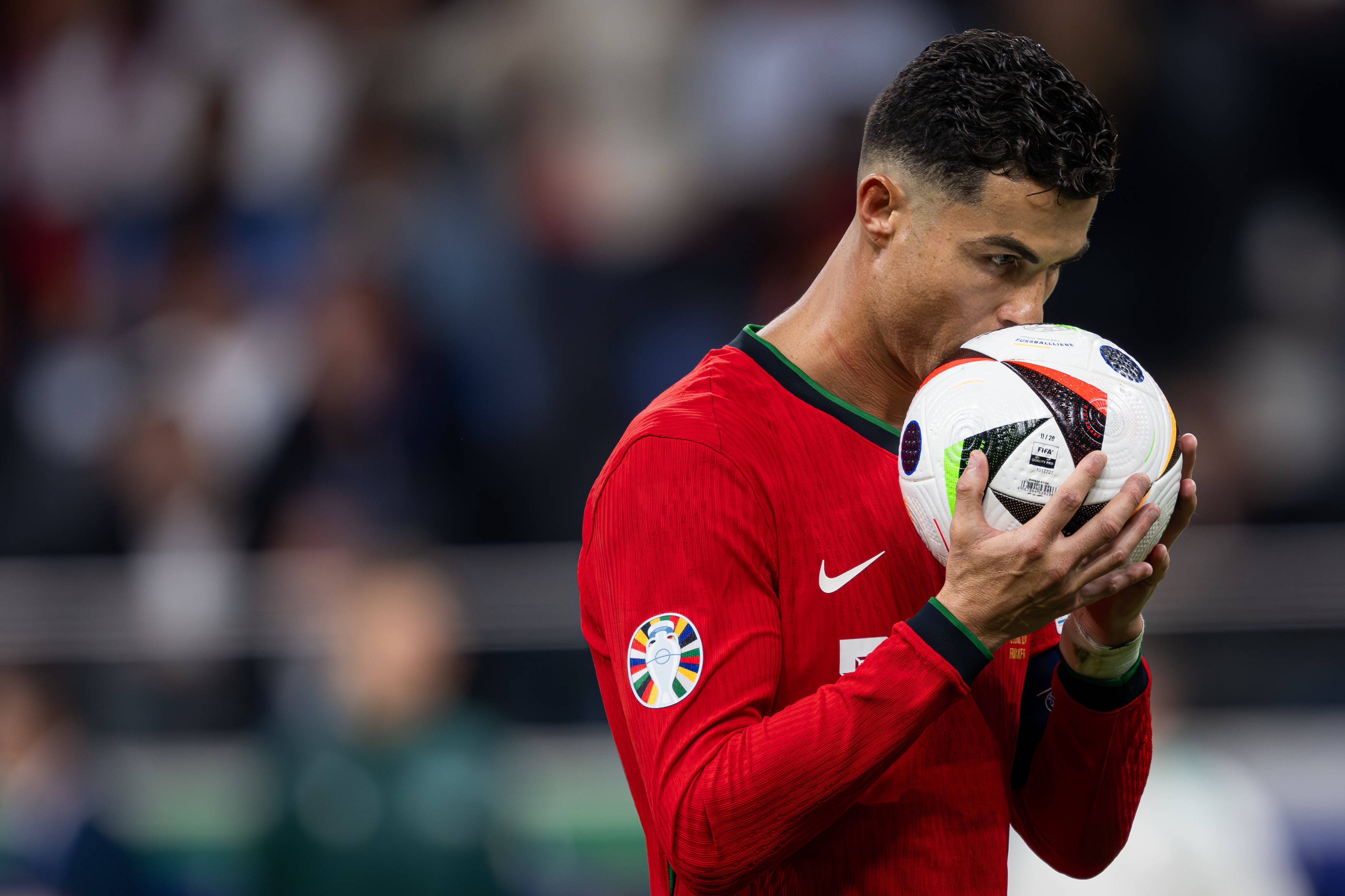 华体会体育-西班牙国家队在欧预赛中取得豪取三分 第2张 华体会体育-西班牙国家队在欧预赛中取得豪取三分 第2张